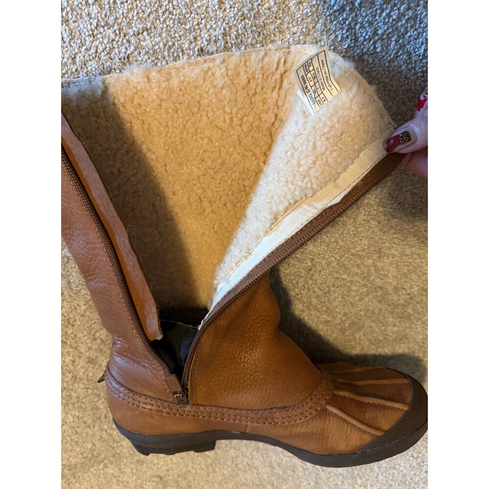 Ugg Australia Belfair Duck Toe Shearling Lined Boots, Women's Size 8.5 - Picture 6 of 7